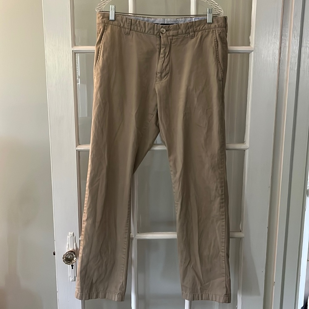 Men’s Southern Tide Khakis